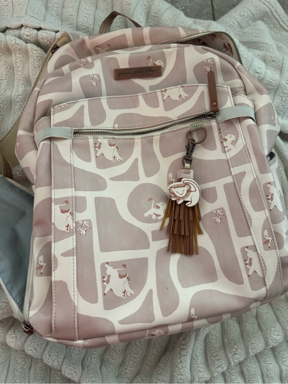 Petunia Pickle Bottom Lion King Pride Lands Provisions Diaper Bagpack - Picture 2 of 16